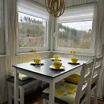 別荘 Talblick, Im Luftkurort Finsterbergen フリードリッヒローダ