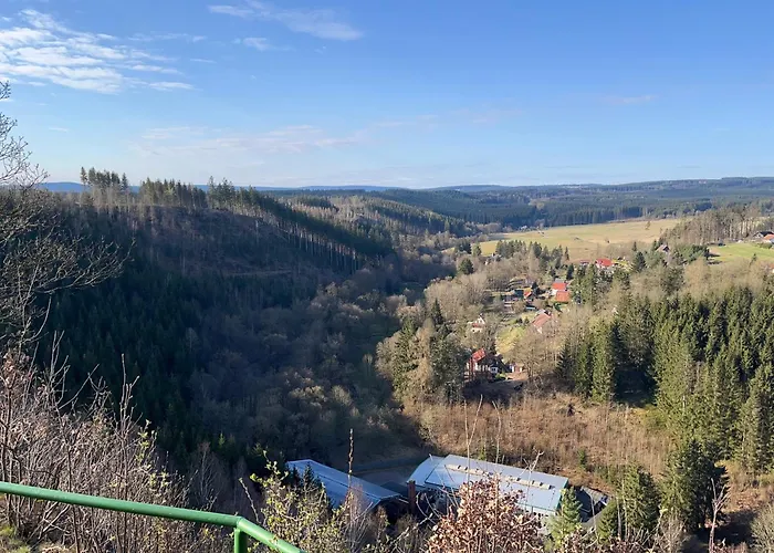 펜션 Talblick, Im Luftkurort Finsterbergen 프리에드리치로다